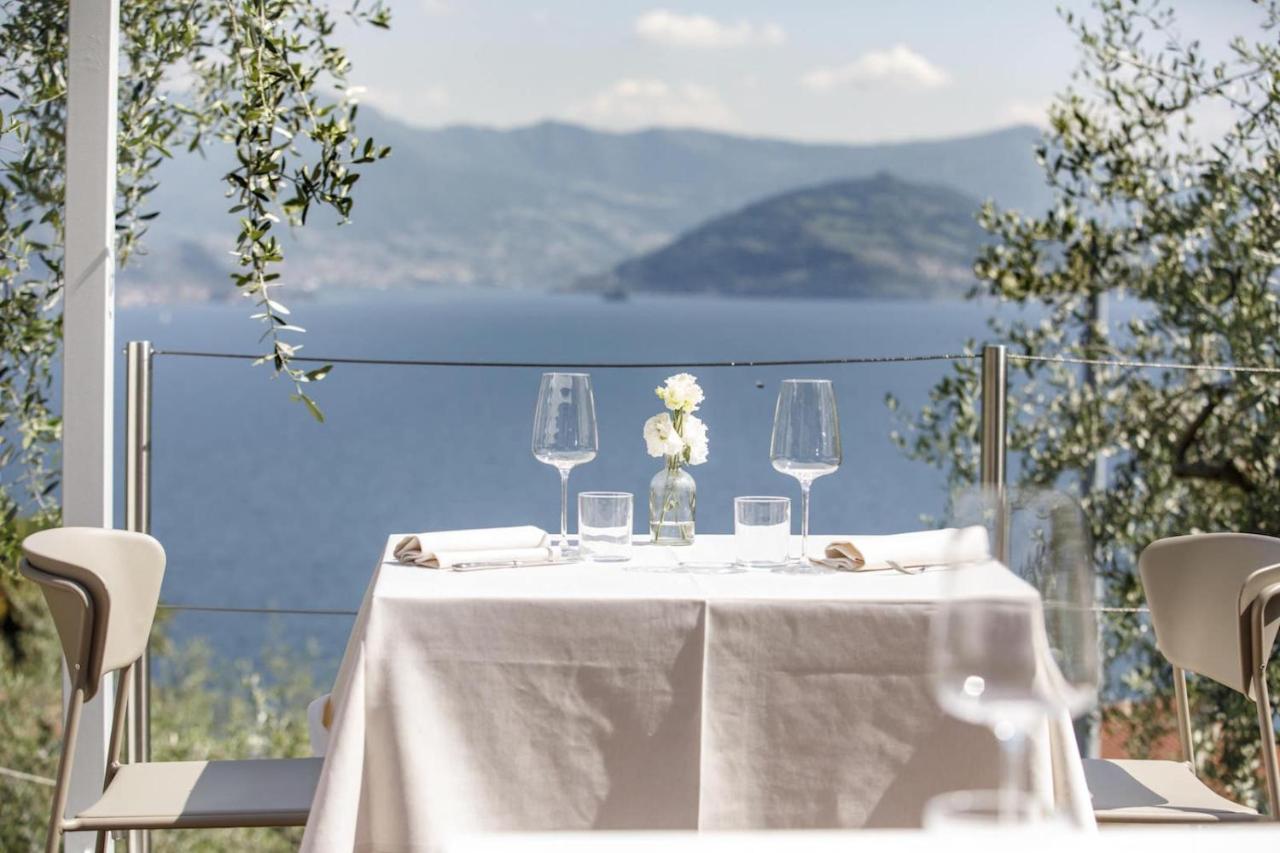 Hotel Miranda Riva di Solto Dış mekan fotoğraf